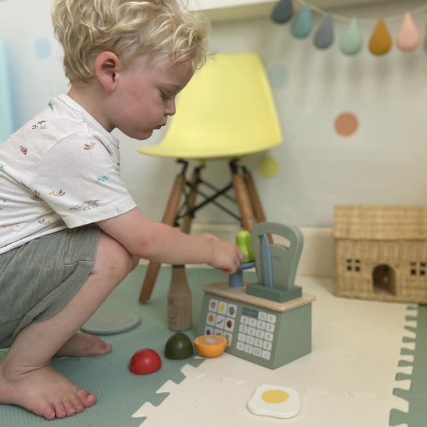 Little Dutch Weighing Scales The Verdict