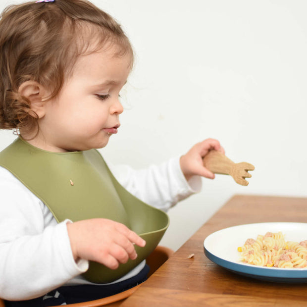 KIDLY Label 2-Pack Silicone Bibs The Verdict